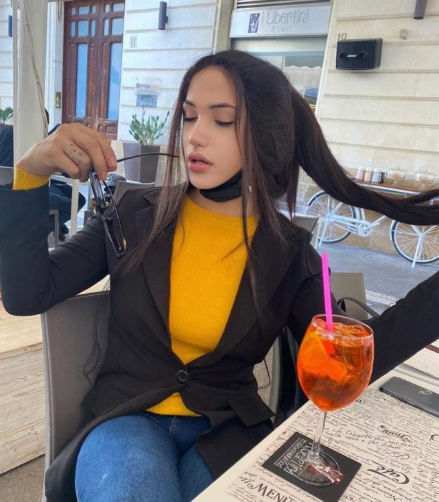 С сюрпризом Мишель 20*5 Ново-Савиновский Фотография 4