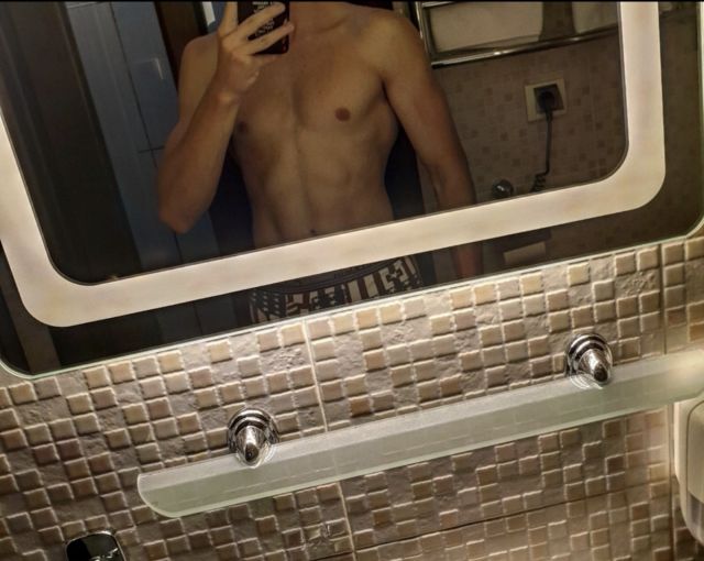 Мужчина Максим МКР Солнечный город