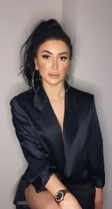 Миниатюра С сюрпризом Эрика Вахитовский Фотография 